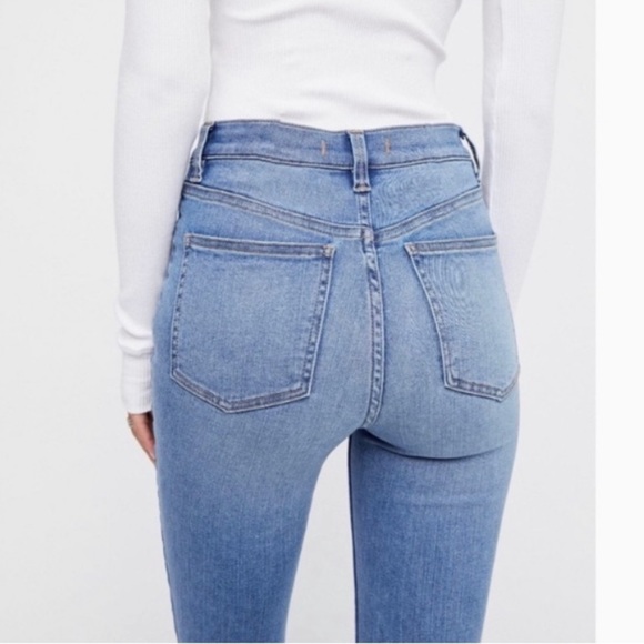 DONATED ❗️FREE PEOPLE Super Skinny Stretch Jeans, Size W24R - Picture 2 of 6